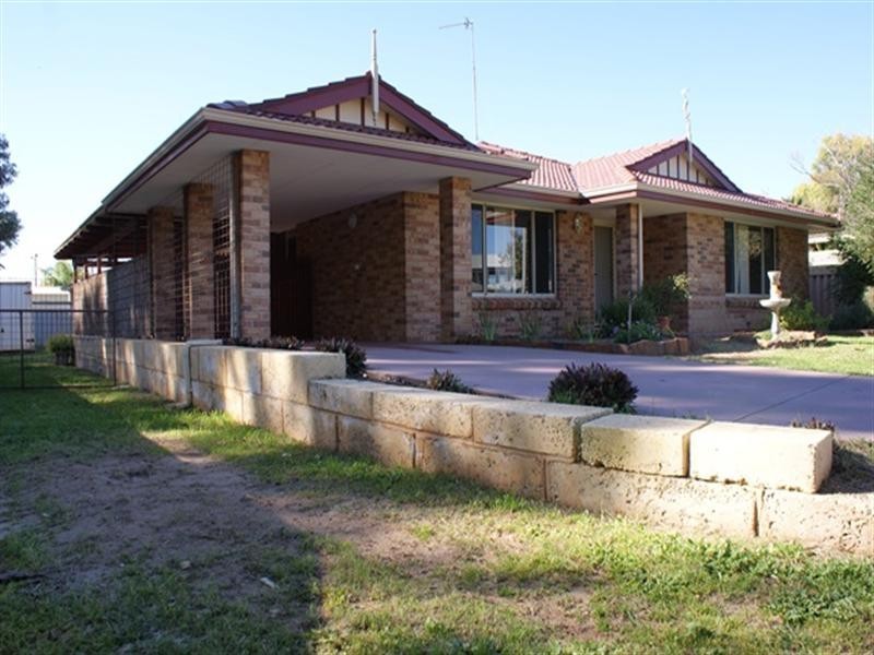 30 Clementina Road, Dongara WA 6525