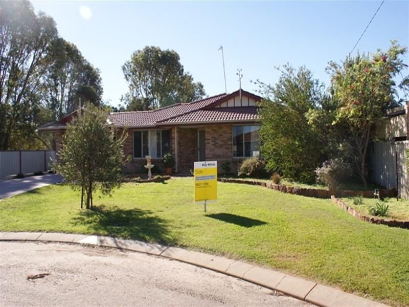 30 Clementina Road, Dongara WA 6525