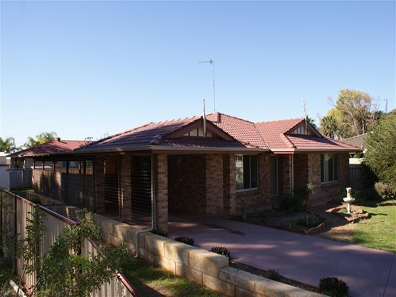 30 Clementina Road, Dongara WA 6525