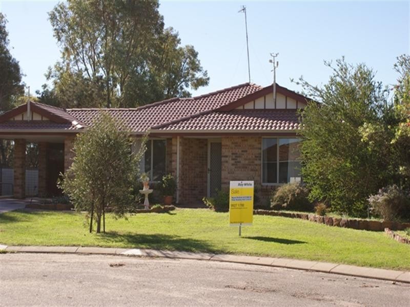 30 Clementina Road, Dongara WA 6525