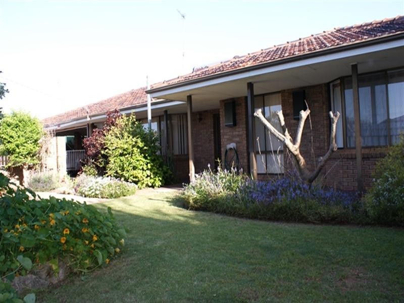 27 Clemintina Road, Dongara WA 6525