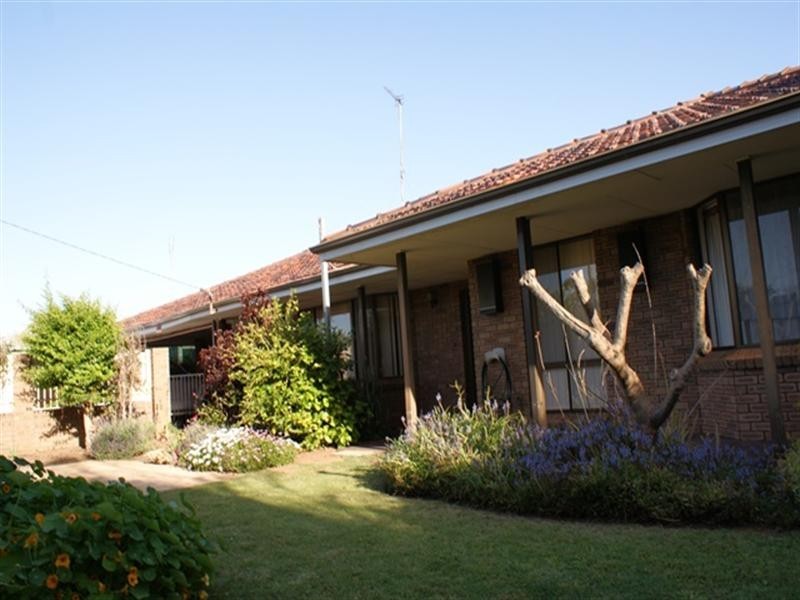 27 Clemintina Road, Dongara WA 6525