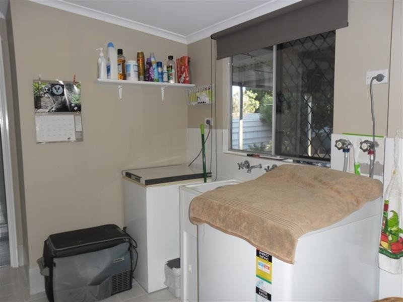 20/21 Railway Avenue, Carnamah WA 6517