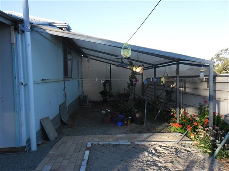 20/21 Railway Avenue, Carnamah WA 6517