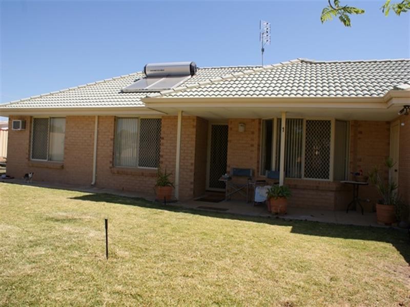 1 Dawson Avenue, Port Denison WA 6525