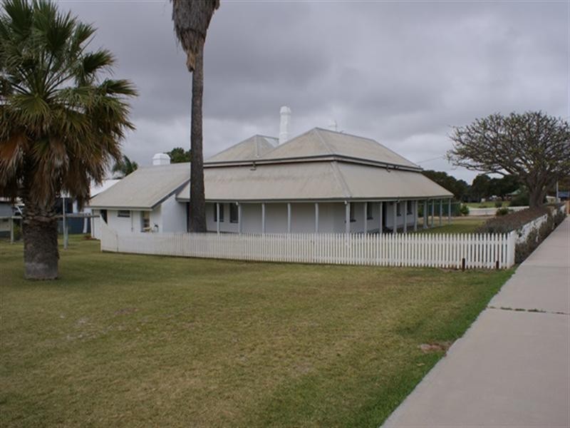 50 Waldeck Street, Dongara WA 6525