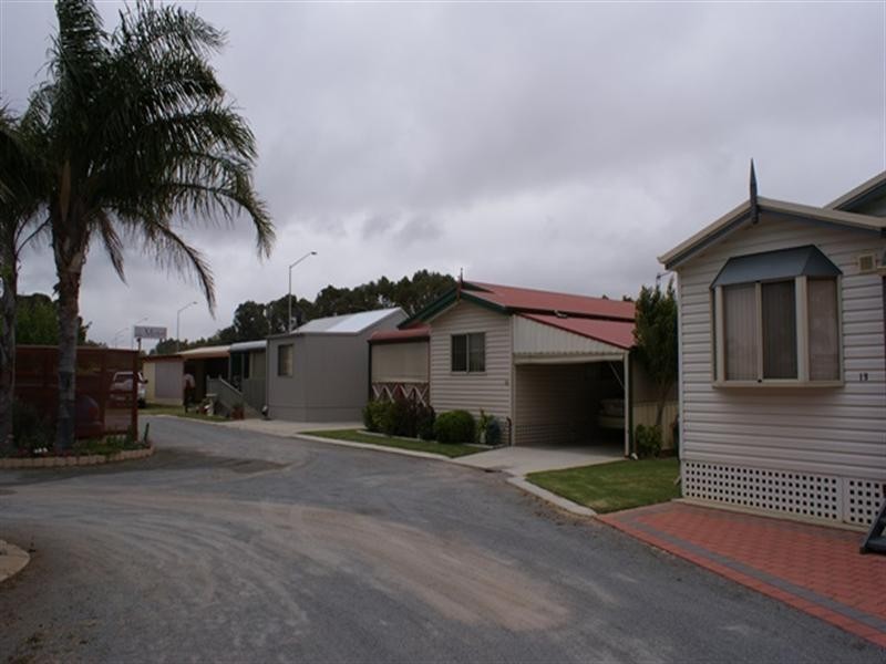50 Waldeck Street, Dongara WA 6525