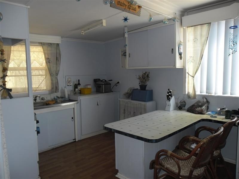 6 Niven Cresent, Carnamah WA 6517