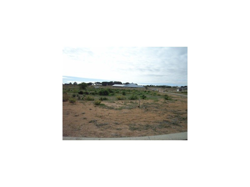 10 Retreat Boulevard, Port Denison WA 6525