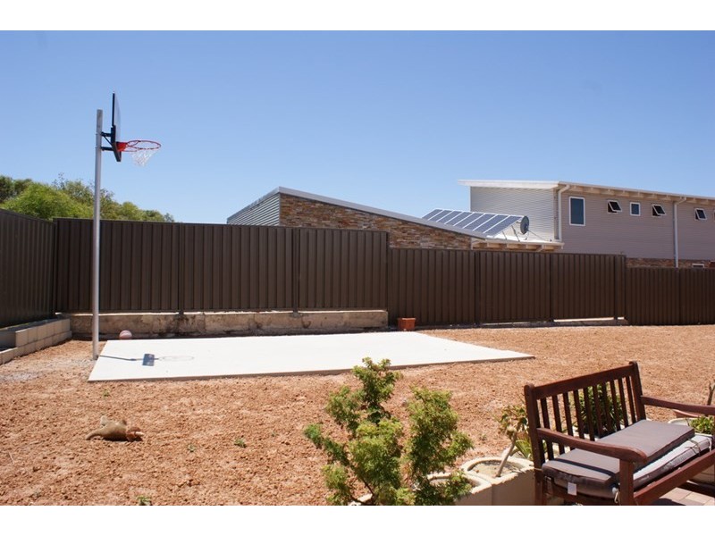 50 Premier Circle, Dongara WA 6525