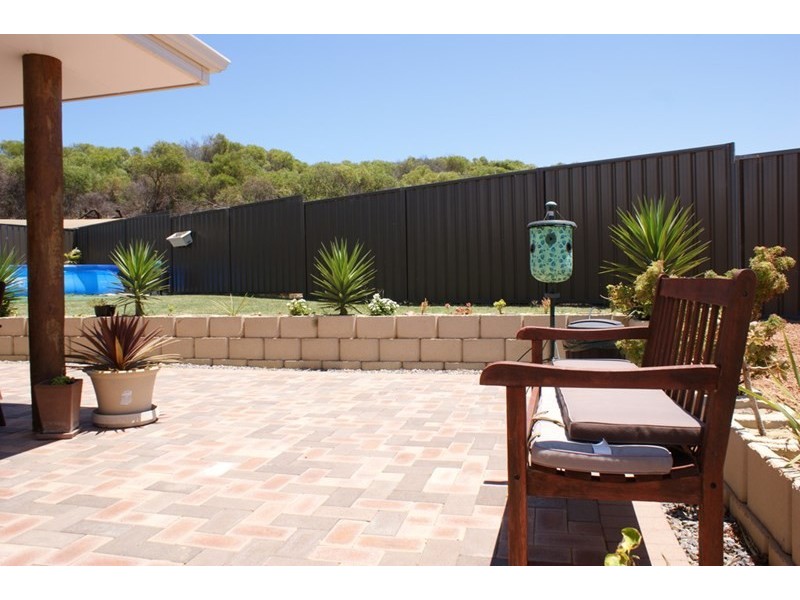 50 Premier Circle, Dongara WA 6525