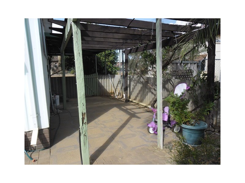 12 Williamson Street, Three Springs WA 6519