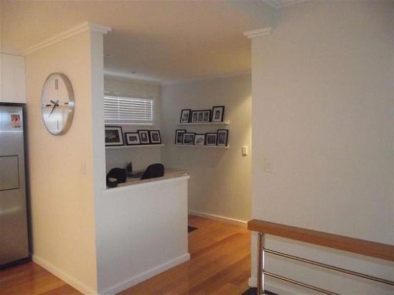 4 Marina Heights, Port Denison WA 6525