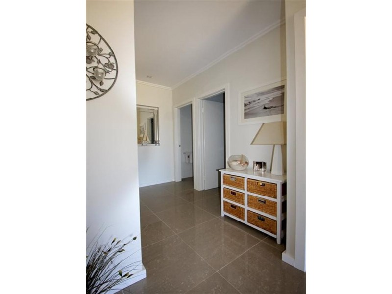 4 Marina Heights, Port Denison WA 6525