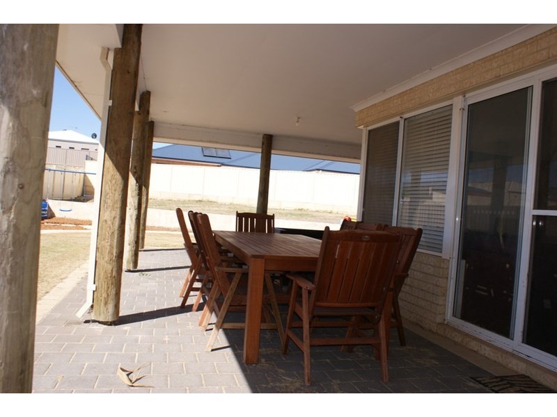 208 Point Leander Drive, Port Denison WA 6525