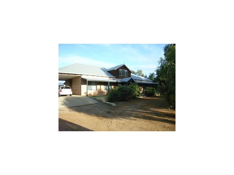 12 Brennand Road, Dongara WA 6525