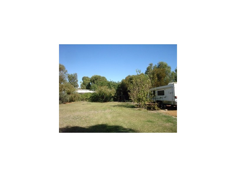 12 Brennand Road, Dongara WA 6525