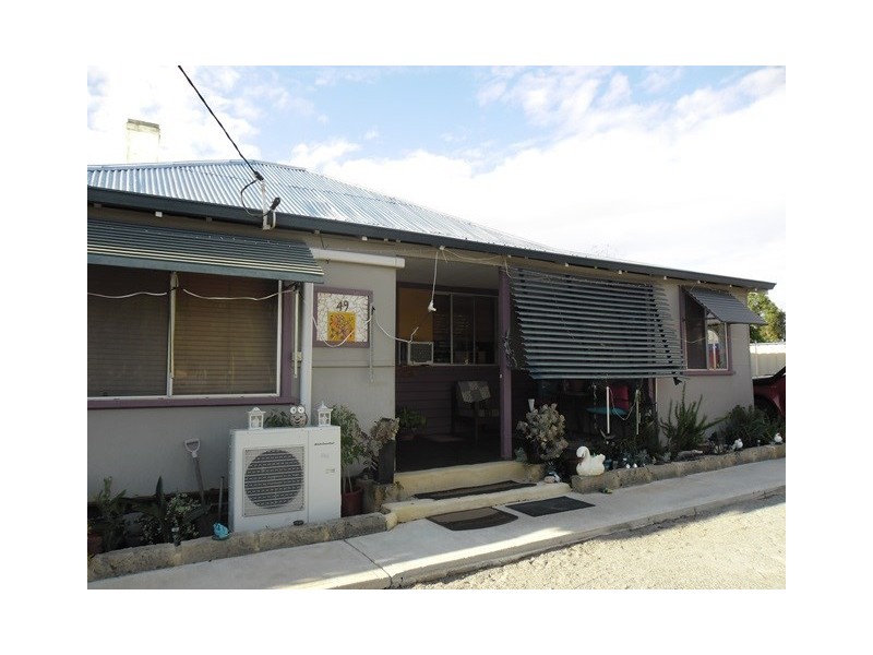 49 MacPherson Street, Carnamah WA 6517