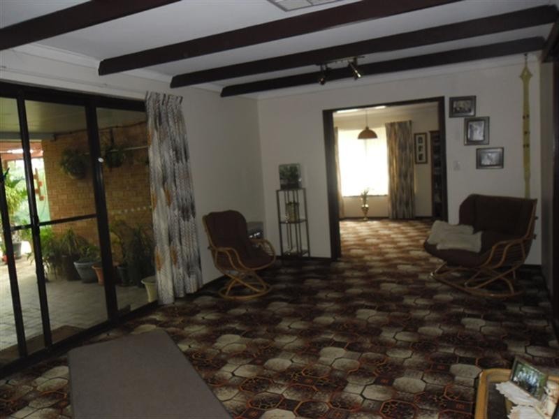 17 Slaughter Street, Three Springs WA 6519