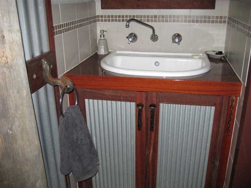 5 McNaboe Court, Port Denison WA 6525