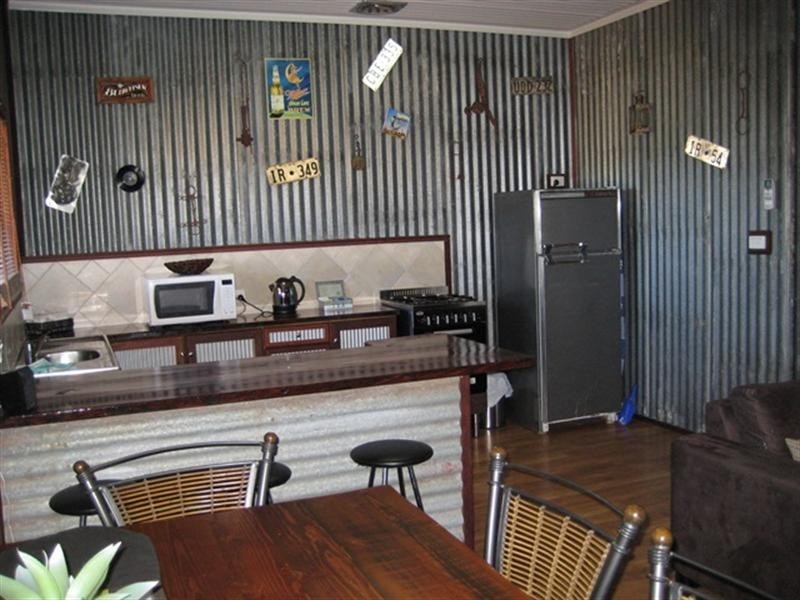 5 McNaboe Court, Port Denison WA 6525