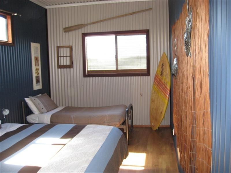 5 McNaboe Court, Port Denison WA 6525