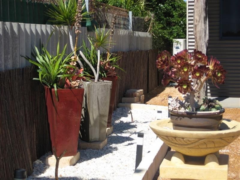 5 McNaboe Court, Port Denison WA 6525