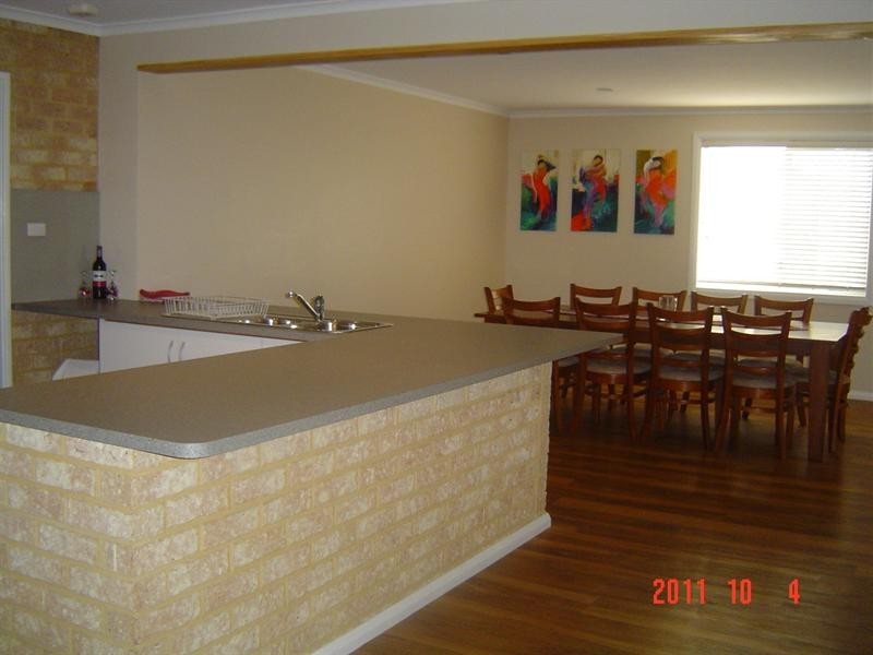 4 Hope Street, Port Denison WA 6525