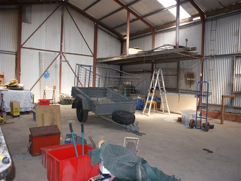 212 Point Leander Drive, Port Denison WA 6525