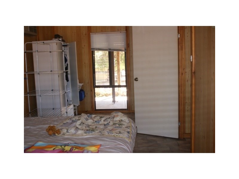 180 Acacia Road, Yardarino WA 6525