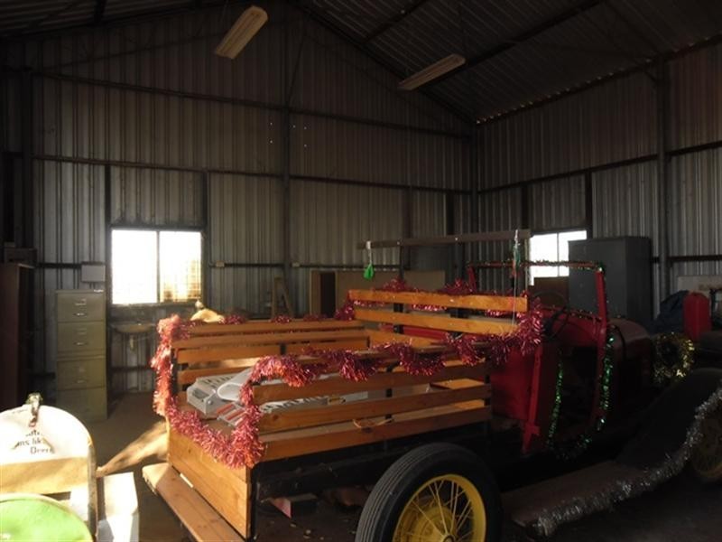 7 Water Street, Three Springs WA 6519