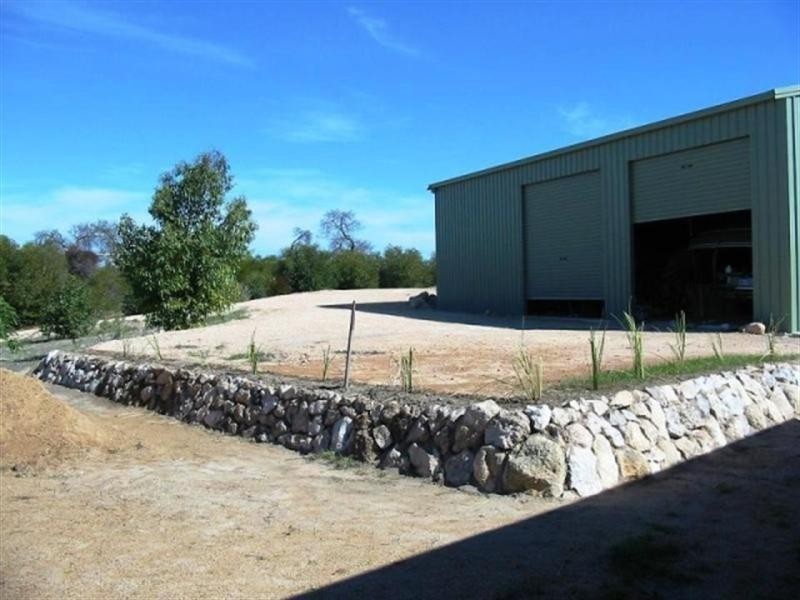 25 Honey Myrtle Close, Springfield WA 6525