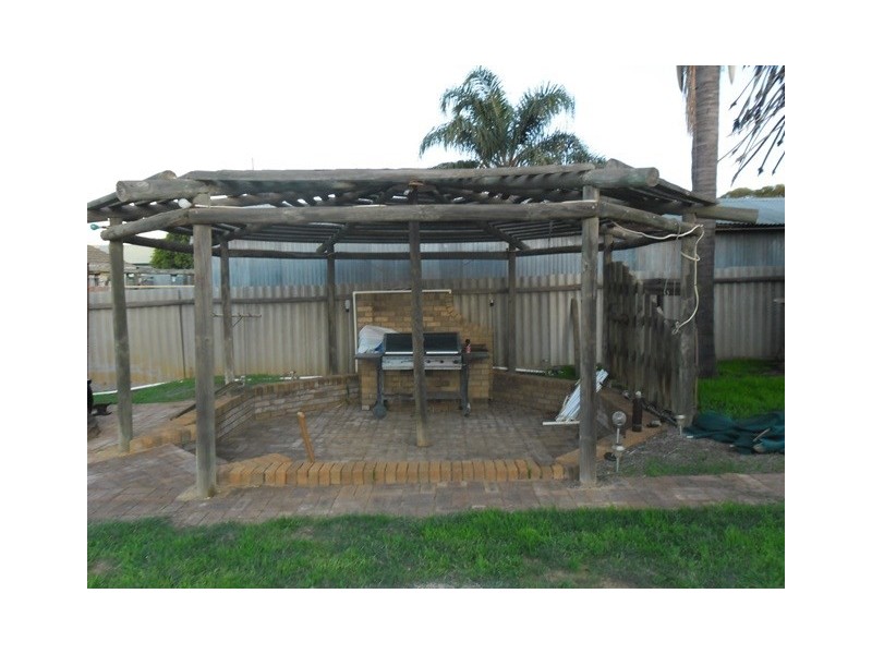 6 Railway Avenue, Carnamah WA 6517