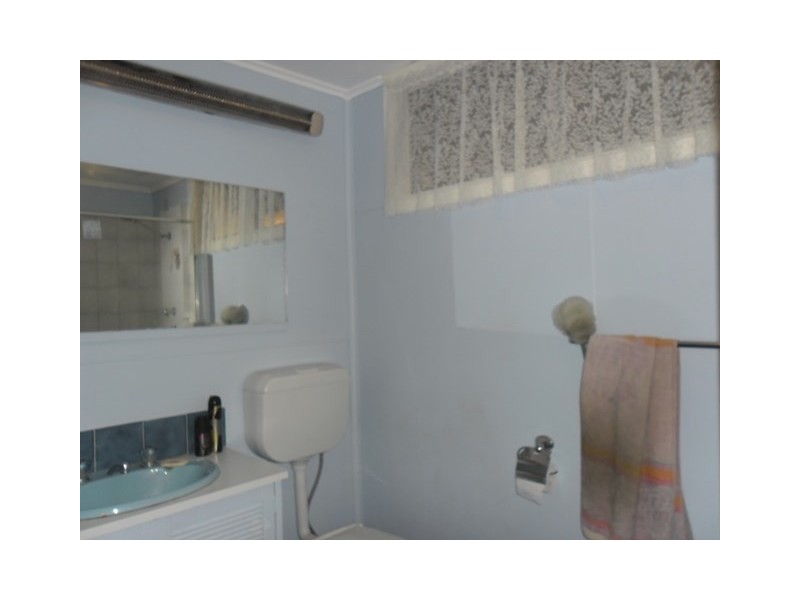 6 Railway Avenue, Carnamah WA 6517