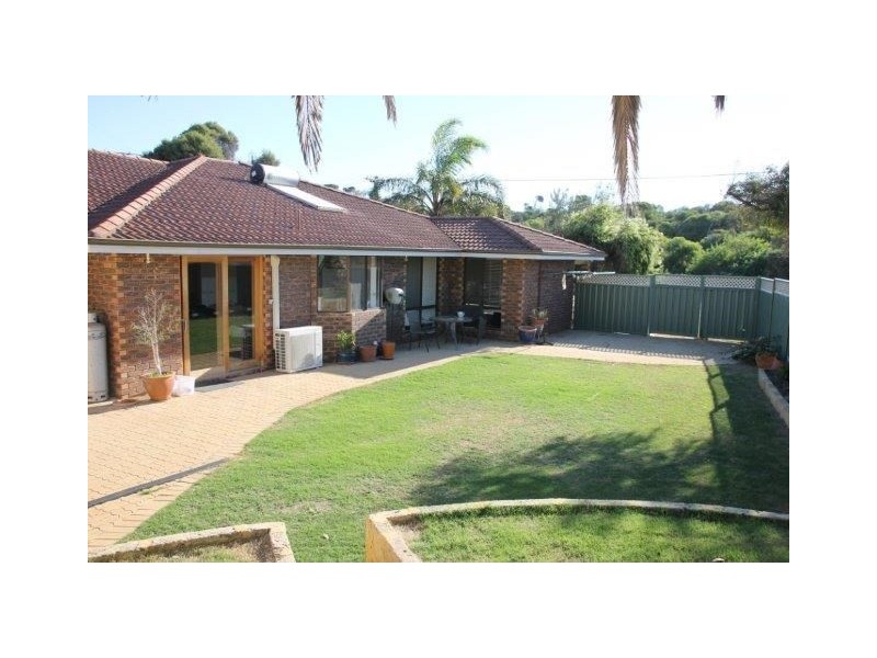 27 Richardson Road, Port Denison WA 6525