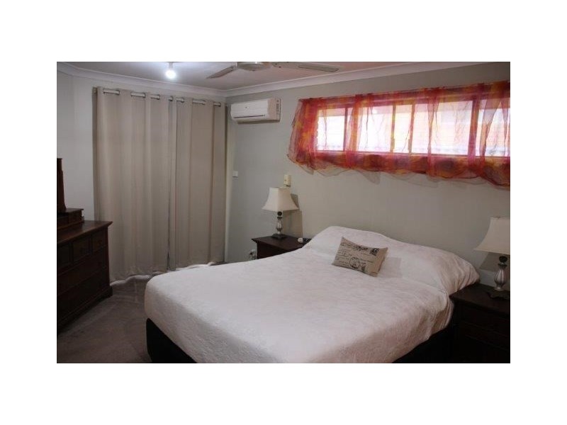 27 Richardson Road, Port Denison WA 6525