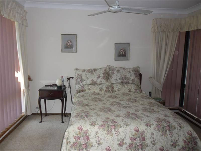 12 Bierman Street, Carnamah WA 6517