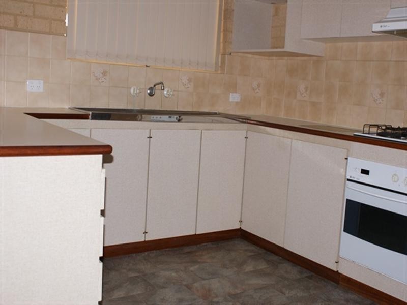 14 Bartlett, Port Denison WA 6525