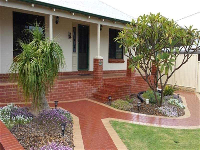 11 Reeve Terrace, Port Denison WA 6525