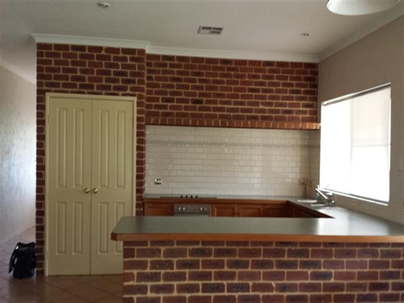 11 Reeve Terrace, Port Denison WA 6525