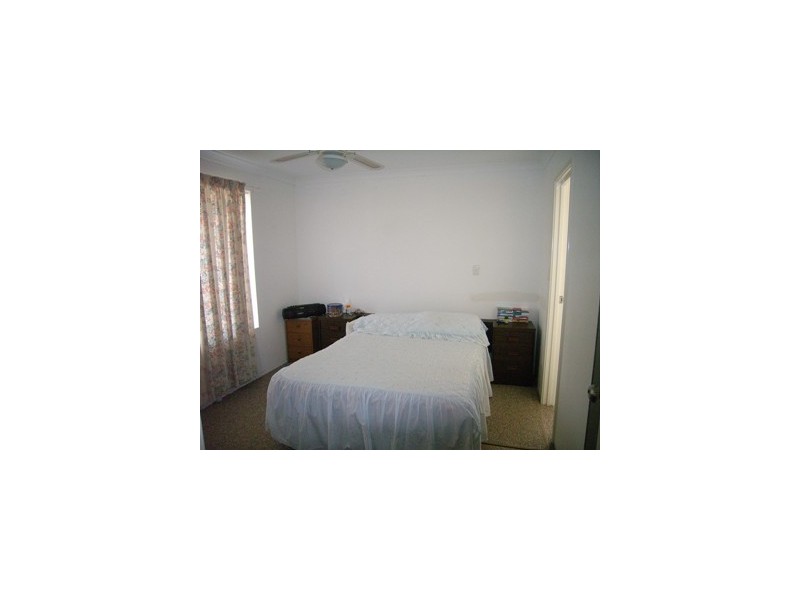 20 Mitchell Heights, Dongara WA 6525