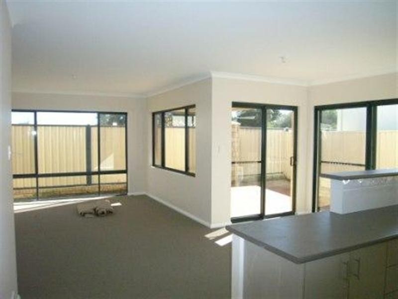 9 Damia Circle, Port Denison WA 6525