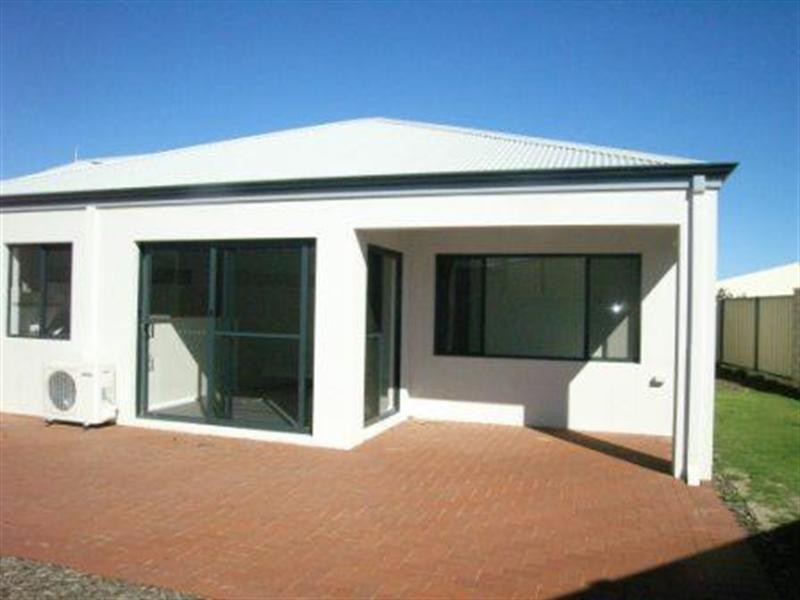 9 Damia Circle, Port Denison WA 6525