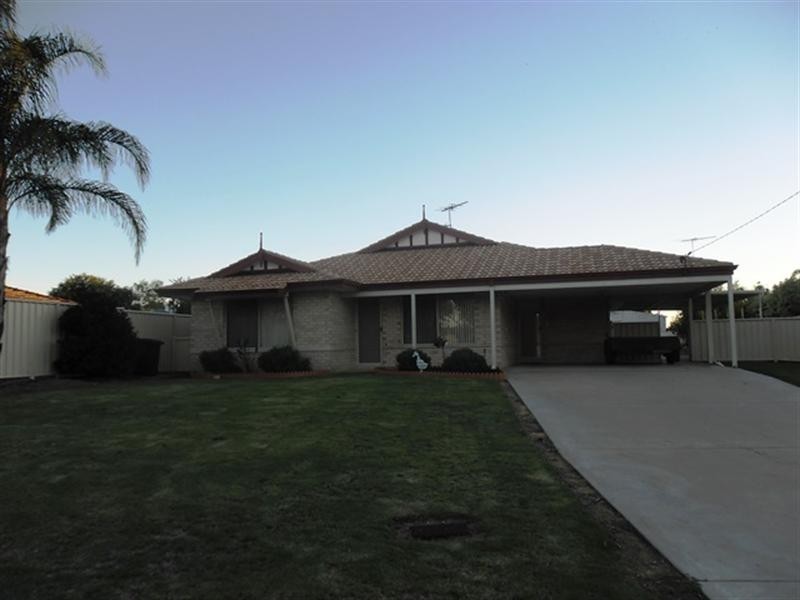 3 Lucas Drive, Carnamah WA 6517