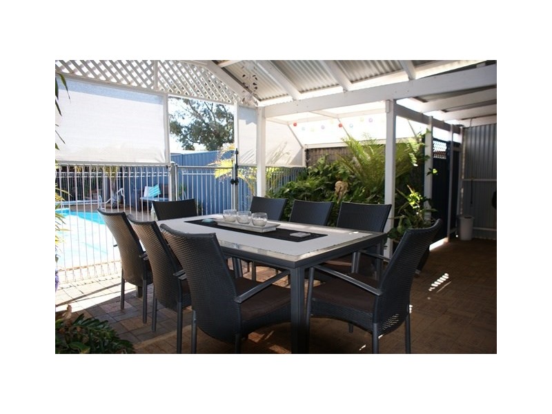 17 Flanagan Way, Dongara WA 6525