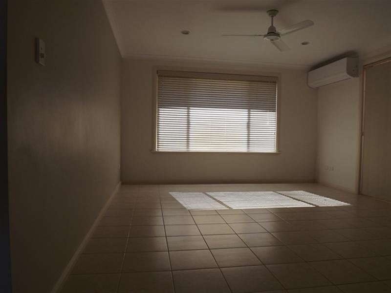 15 Premier Circle, Dongara WA 6525