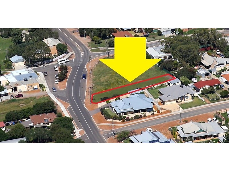 27 Waldeck Street, Dongara WA 6525