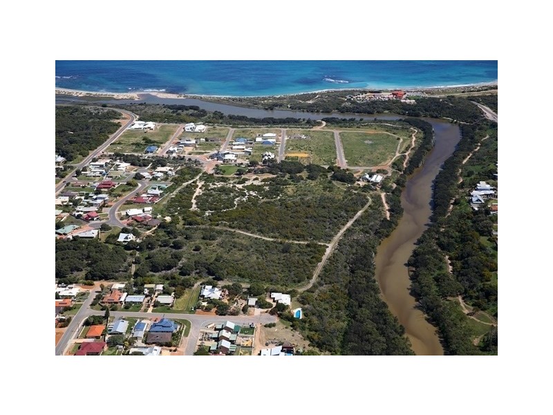 16 Bertran Vista, Port Denison WA 6525