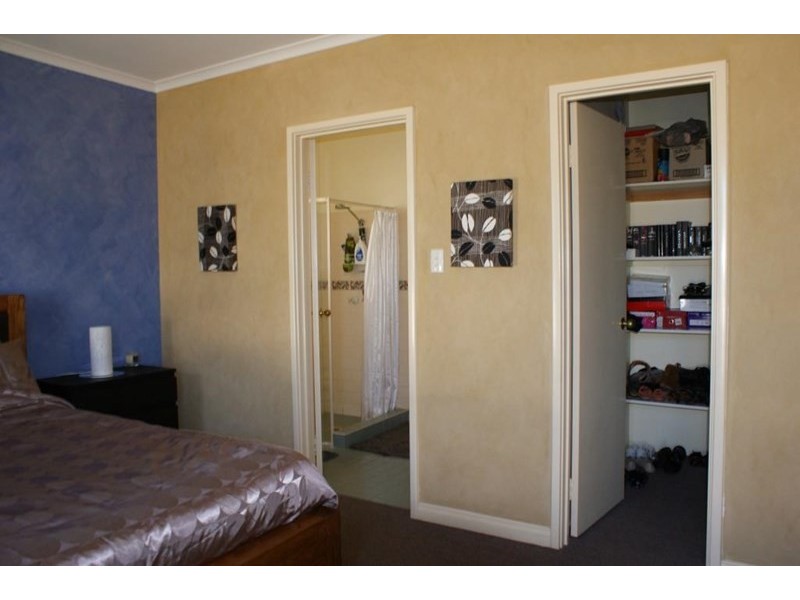 14 Bungaru Road, Port Denison WA 6525