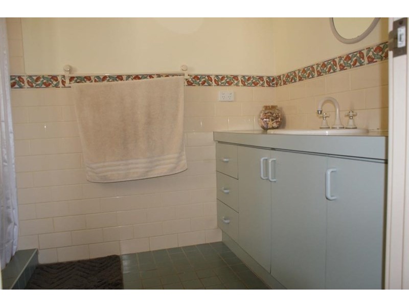 14 Bungaru Road, Port Denison WA 6525